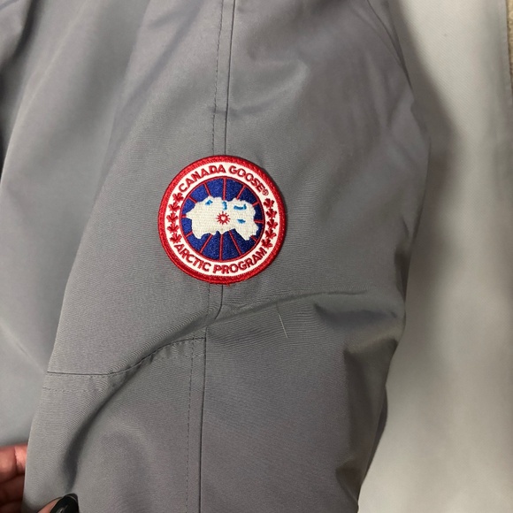 Men's Canada Goose Grey Chilliwack Bomber Jacket with Dust Bag - Size XL - Picture 6 of 6